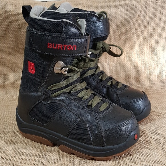 Snowboard Burton 1Poshmark Boots Boots Boots ShoesFreestyle Burton Snowboard Burton Snowboard 1Poshmark ShoesFreestyle ShoesFreestyle QderWCxBo